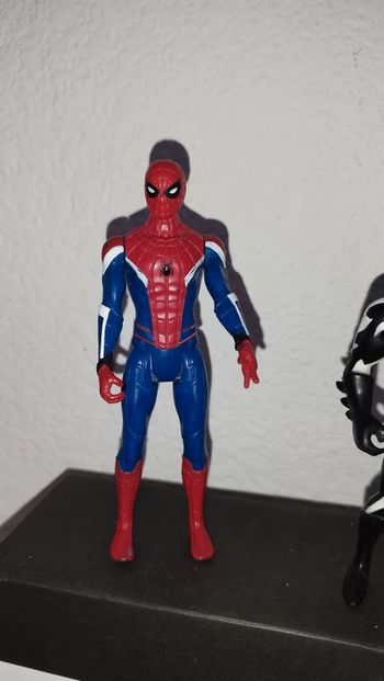 Figurine Spider-Man Far From Home Spider Jet version figure marvel