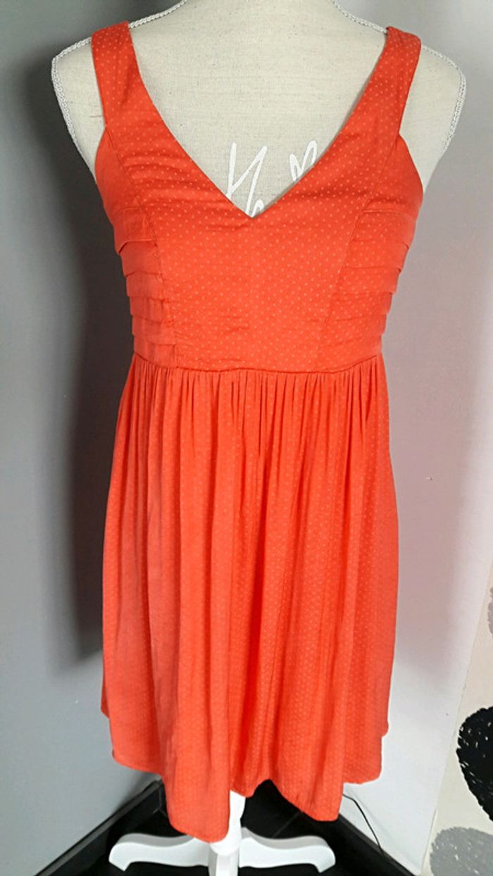 Très belle robe d été.