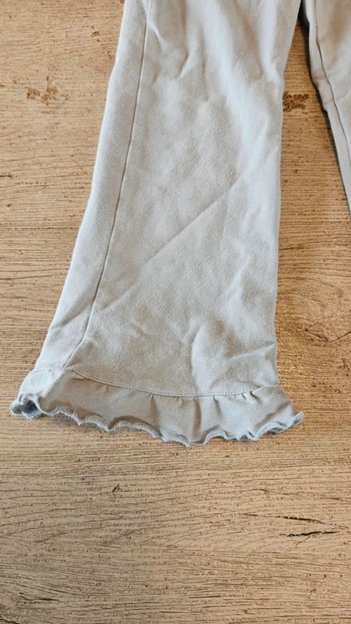 Legging gris clair légèrement évasé, avec poche et froufous dans le bas, Mini chine, 6 ans - photo numéro 3