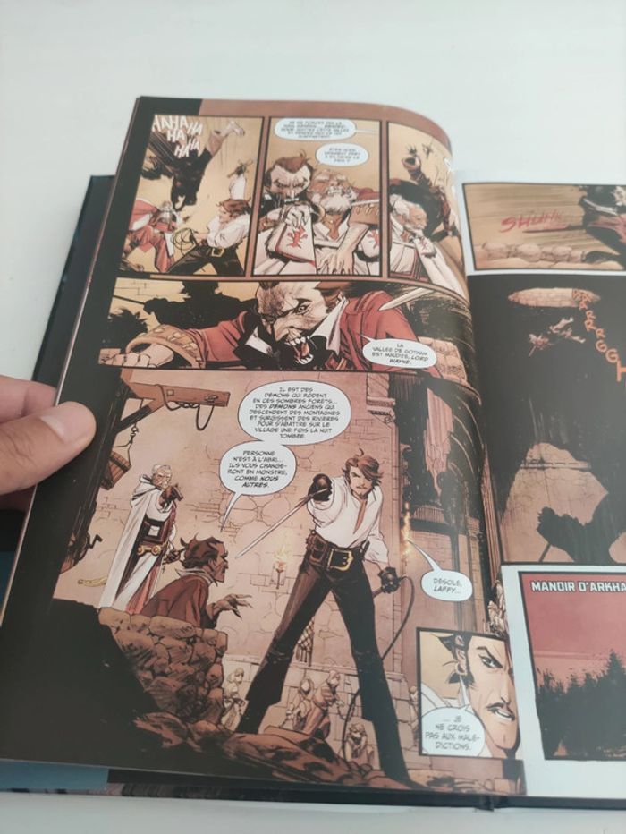Comics DC Batman curse of the white Knight Fnac édition tirage limité - photo numéro 6
