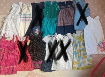 13 robes en 4 ans / 2€ pièce 