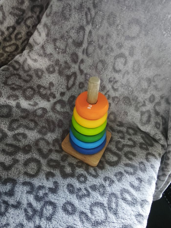 Jeu en bois empilable