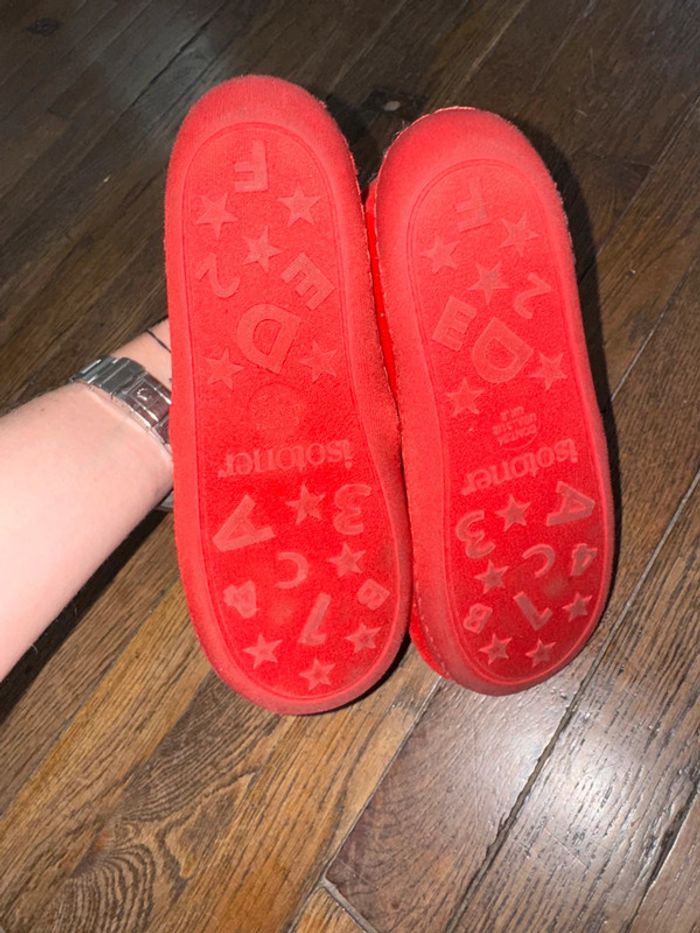 Chaussons isotoner Taille 34 - photo numéro 4