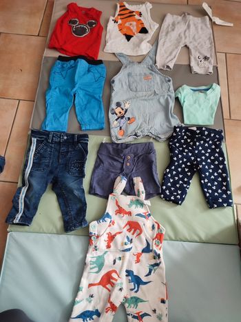 Lot garçon 9 mois