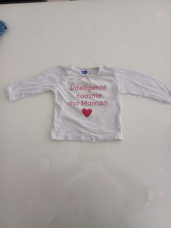 Tee-shirt taille 12 mois
