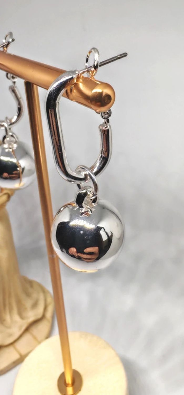 Boucles d'oreilles pendantes - photo numéro 3