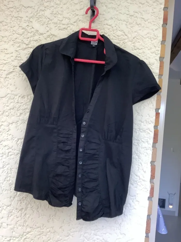 Chemise très originale - photo numéro 2