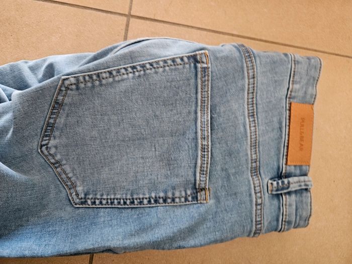 Jeans Pull & bear - photo numéro 3