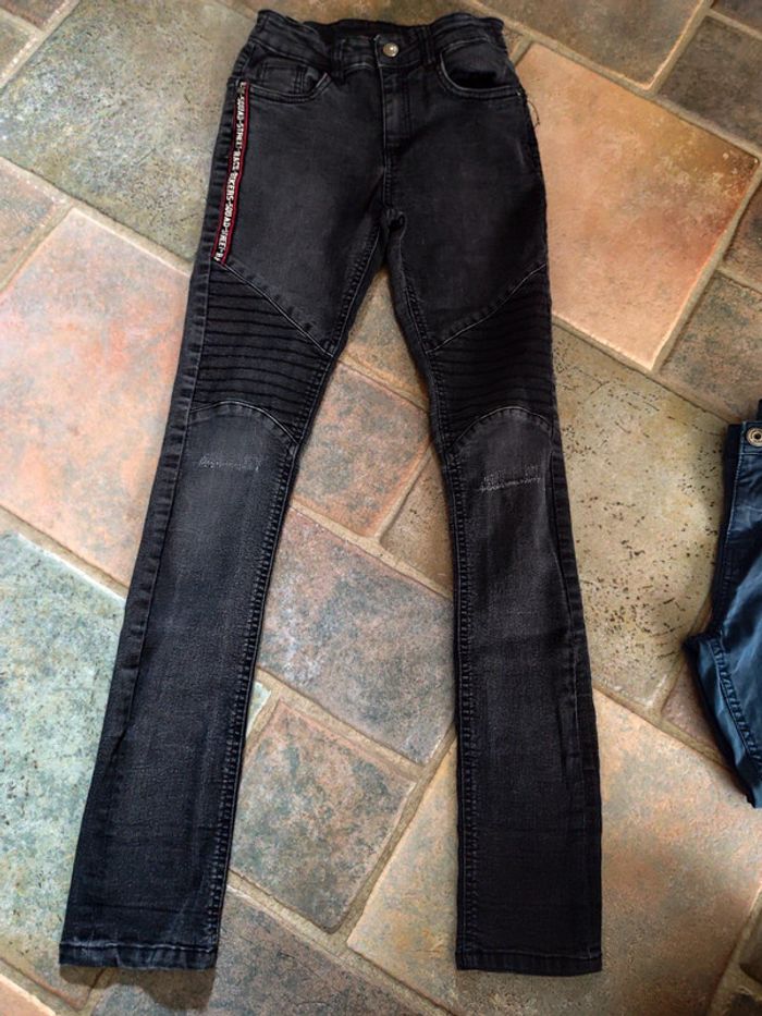 Lot pantalons - photo numéro 2