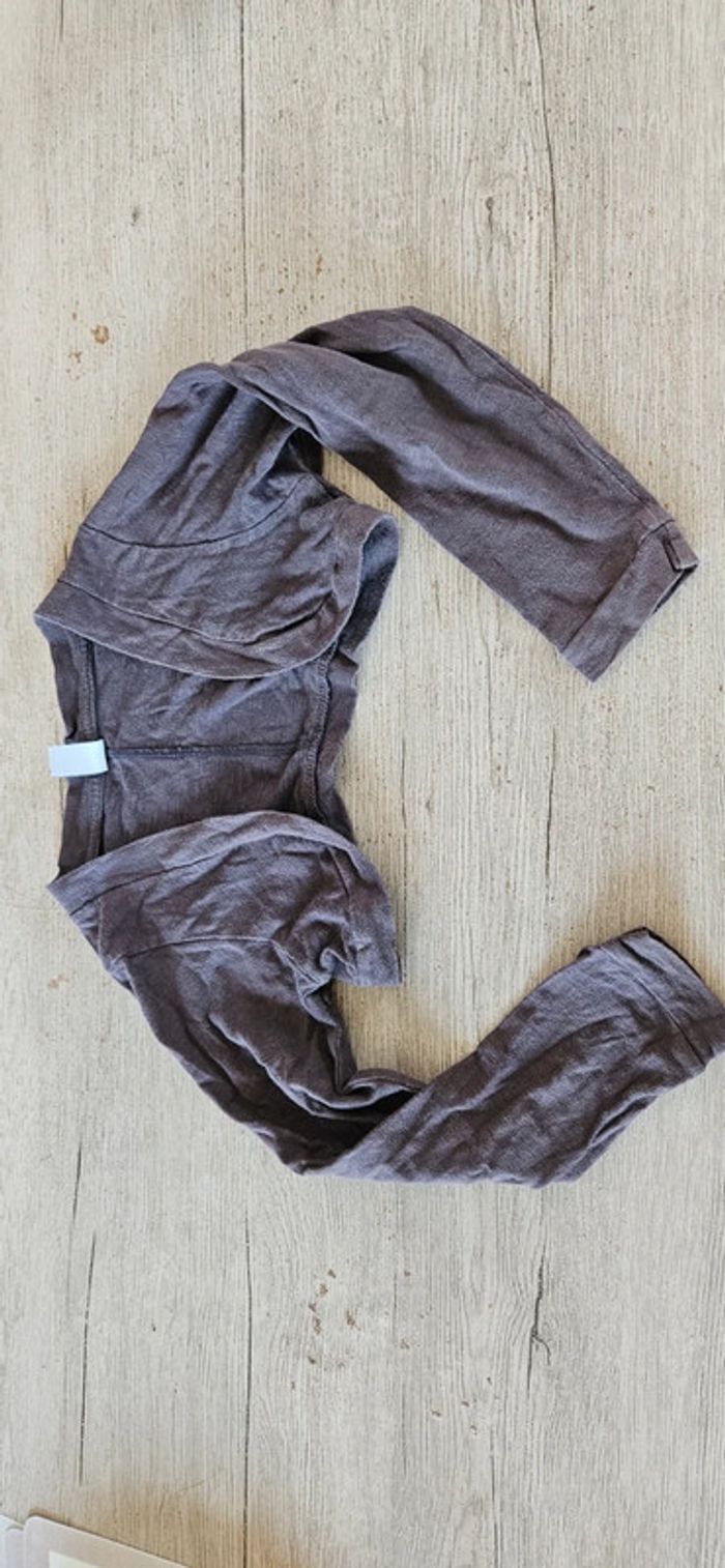 Gilet court à manches longues, gris foncé, Zara, taille 5/6 ans, bon état - photo numéro 3