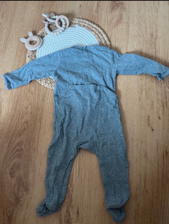 Pyjama - photo numéro 3