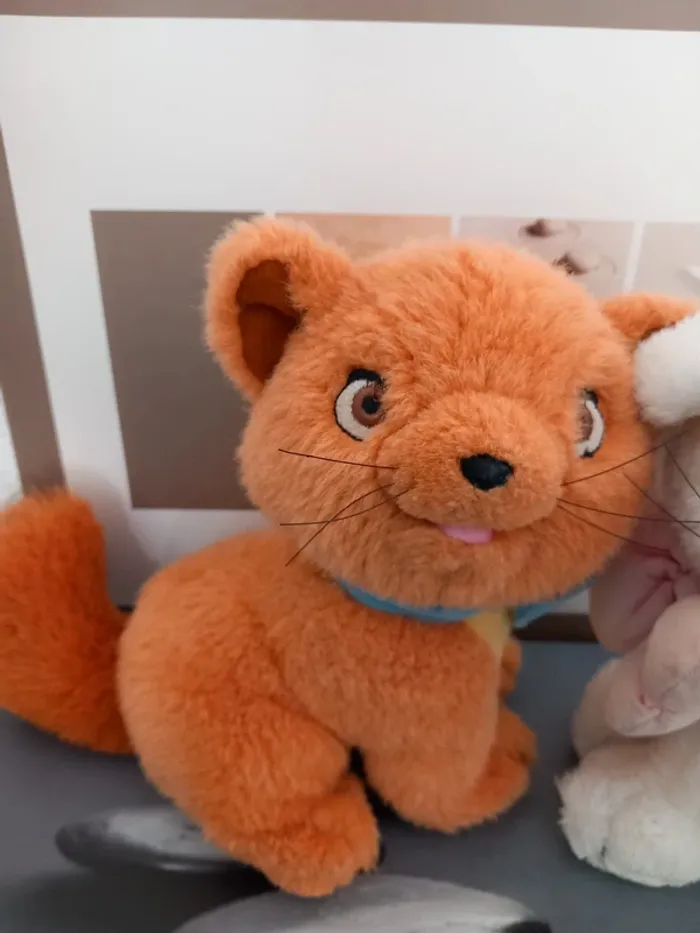 Ensemble de 4 peluches les aristochats Duchesse, Marie, Berlios, et Toulouse - photo numéro 5