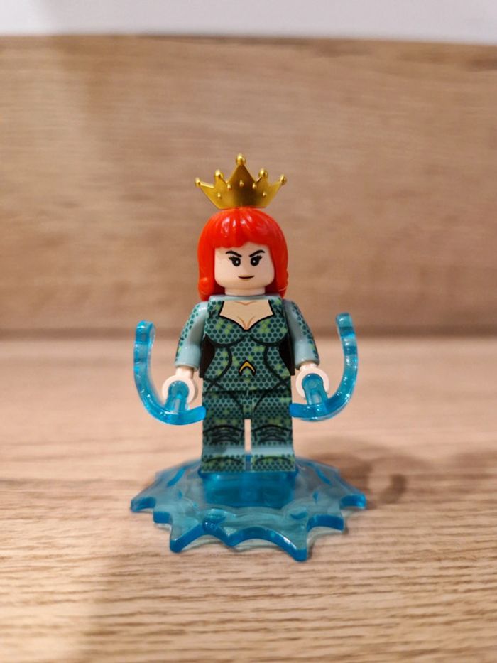 Figurine type lego Aquaman DC Comics - photo numéro 2