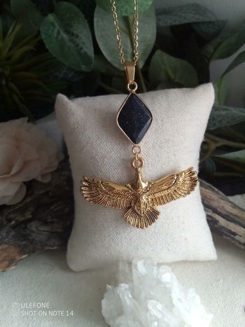 Collier aigle et pierre des sables