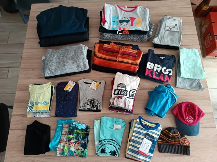 Lot de vêtements garçon 6 ans