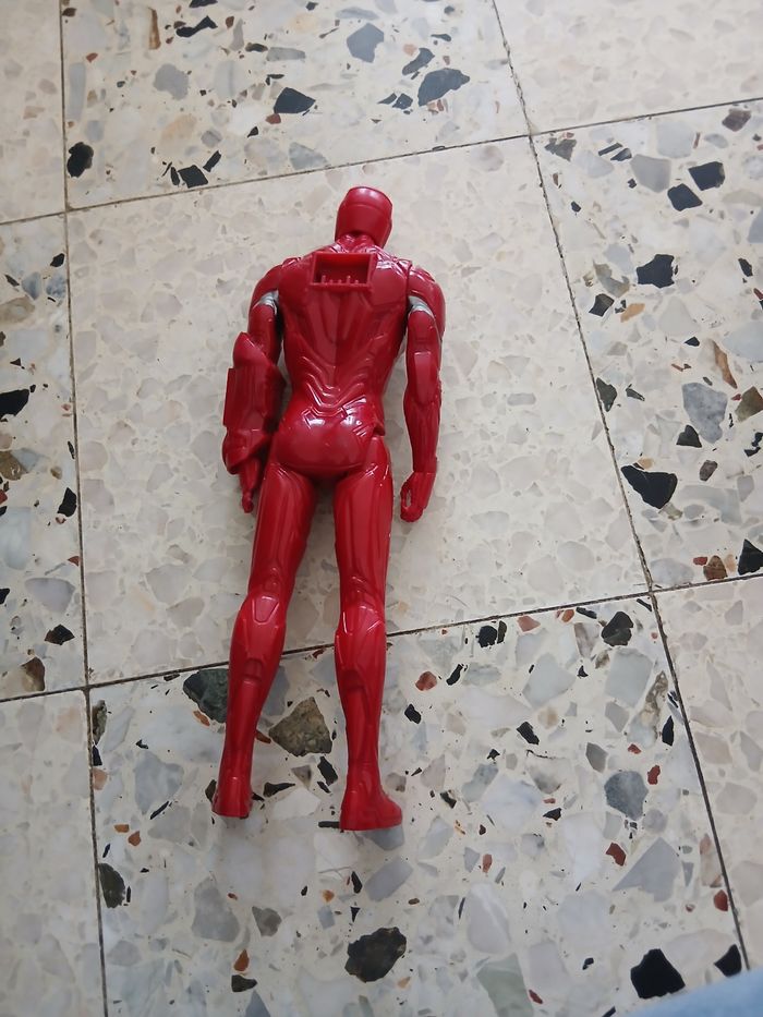 Figurine iron man - photo numéro 2