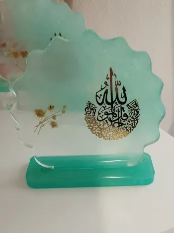 idée cadeau ornement bureau coiffeuse couvre tasse en résine et plantes naturelles abr005