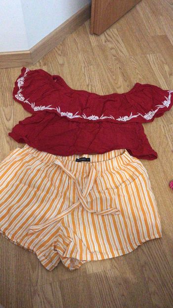 Lot short rayé orange et débardeur rouge à volants S