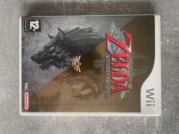 Jeu pour Nintendo Wii The legend of Zelda twilight princess, en français.