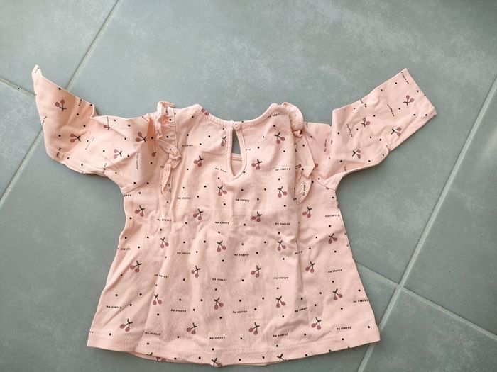 Joli haut - photo numéro 2