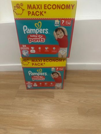 Pampers pants  taille 7/112 couches 