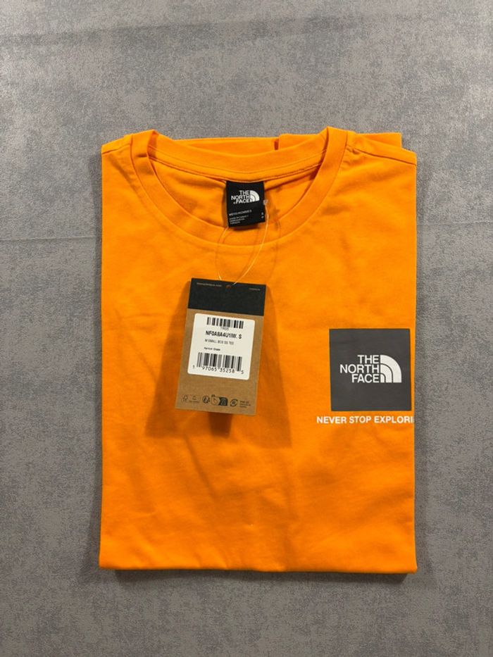 T-shirt The north Face Box Orange et Gris Taille S Neuf avec étiquette