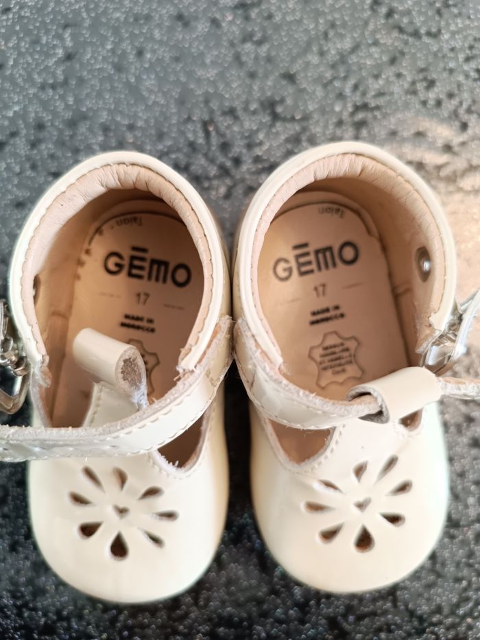 Chaussure taille 17 - photo numéro 4