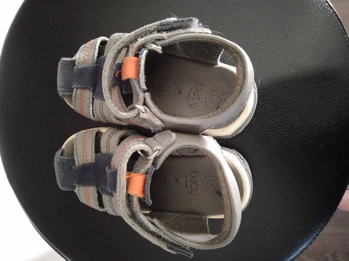 Nus pieds T24 - photo numéro 3