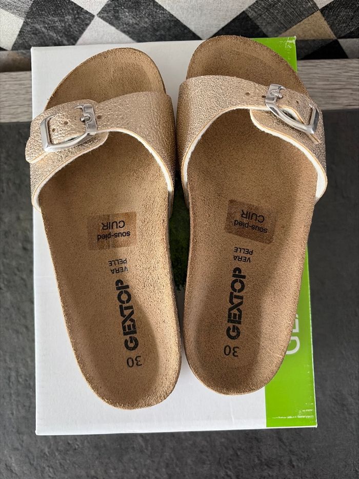 Sandales - photo numéro 4