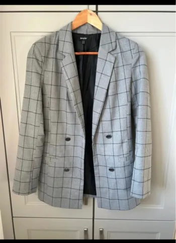 Blazer gris à carreaux