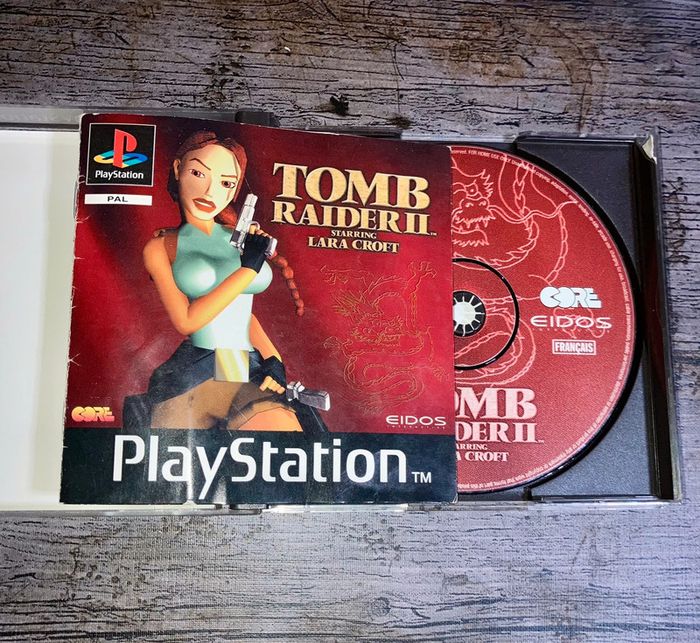 Tomb Raider 2 Jeu PS1 Complet Sony - photo numéro 2