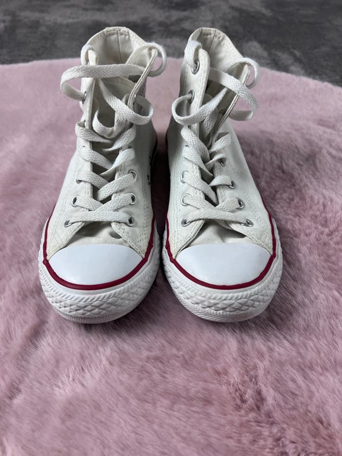 Converse Chuck Taylor Blanche Montantes – Pointure 33,5 - photo numéro 4