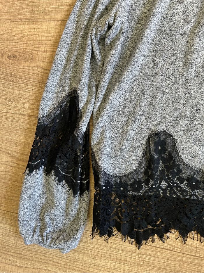 Pull gris et noir à manches longues Naf Naf taille L TBE - photo numéro 9