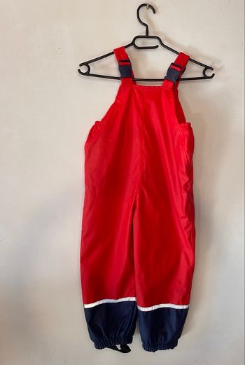 Salopette imperméable garçon 🔴 104/110 – Rouge vif & bretelles réglables – Idéale pluie