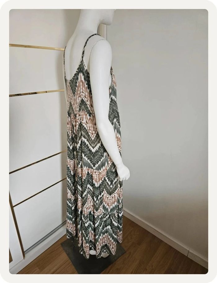 Robe d’été pour femmes - photo numéro 2