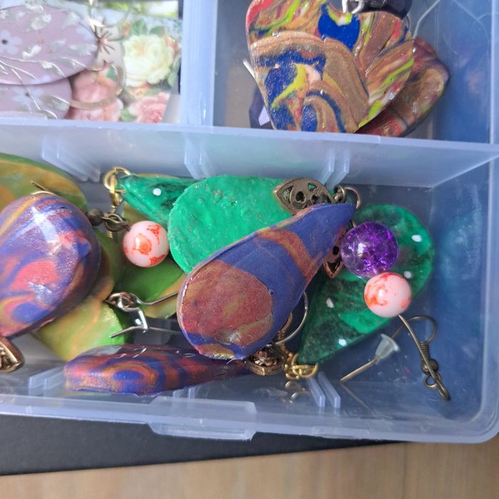 Lot de boucles d'oreilles pendante avec pendentif assortie multicolore - photo numéro 9