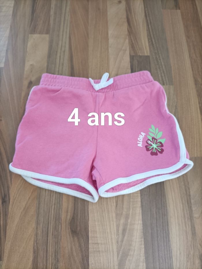 Short rose 4 ans U Essentiel