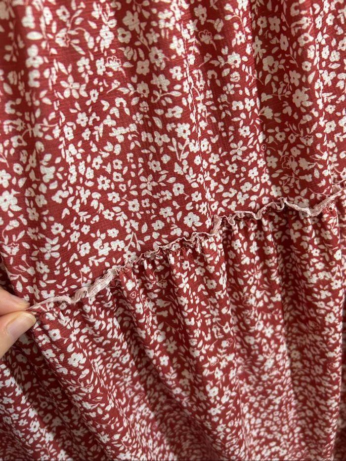 Robe longue d’été Col V rouge fleuries Pull & Bear Taille M - photo numéro 8