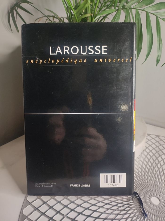 Larousse encyclopédie universel vol10 - photo numéro 2