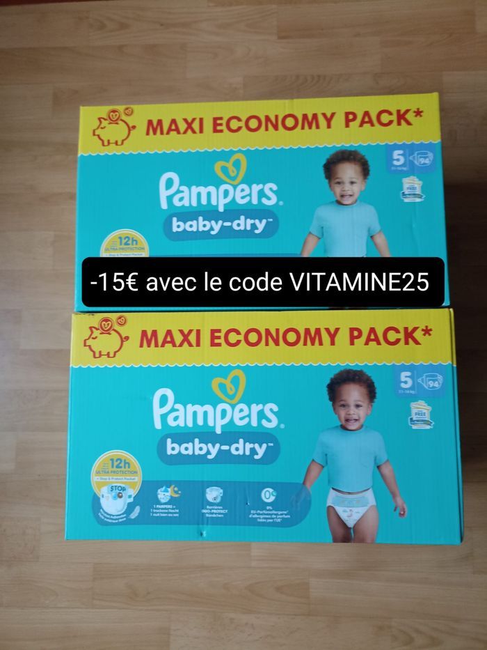 2 cartons de couches Pampers jetables T5 taille 5
