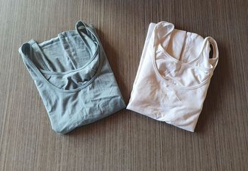 Lot de 2 tops d'allaitement Mamalicious 🦋