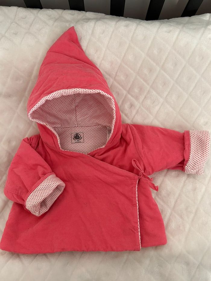 Manteau petit bateau, trois mois