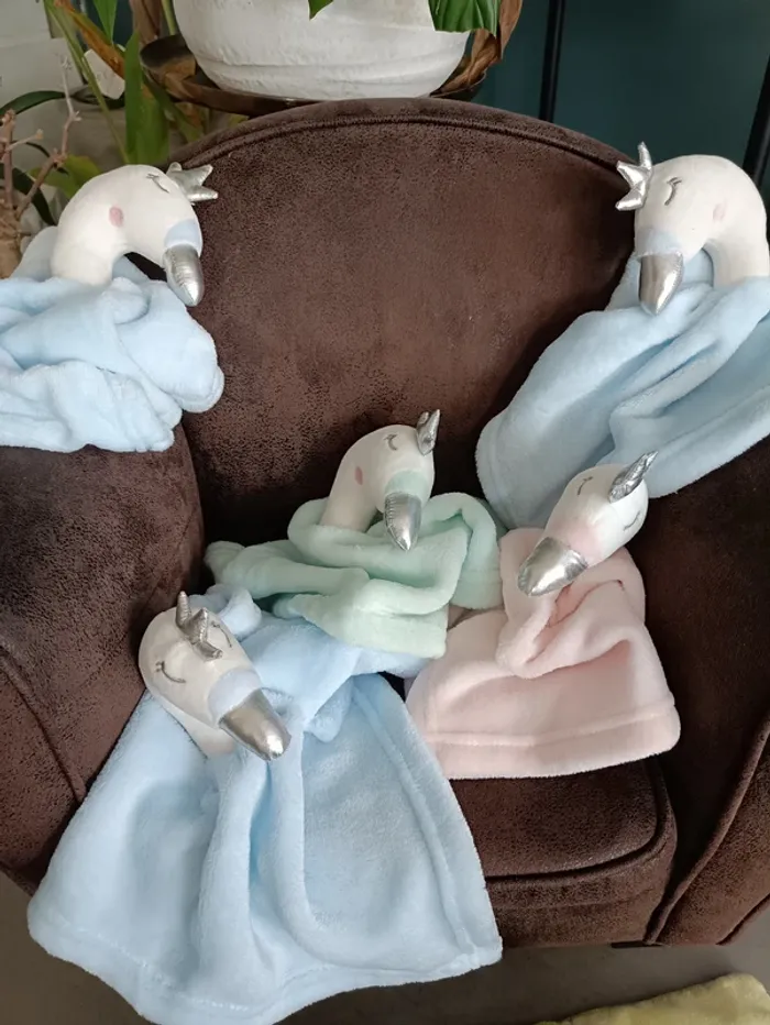 Doudou Cygne bébé bleu ciel - photo numéro 2
