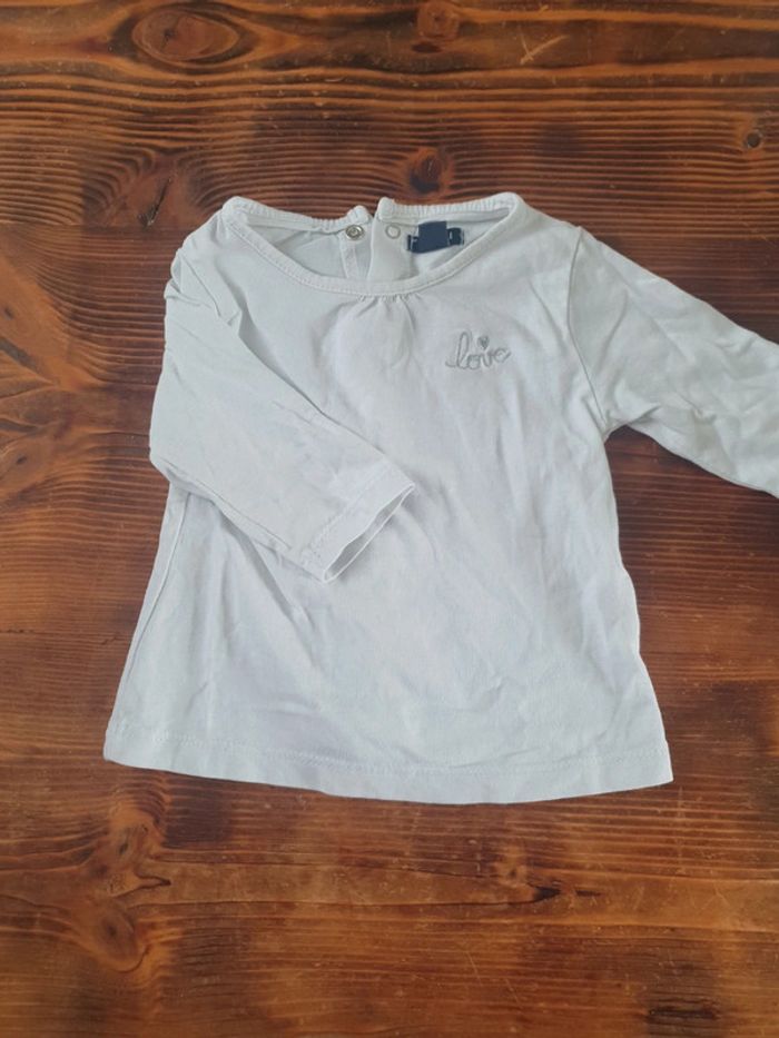 T-shrit taille 3 mois