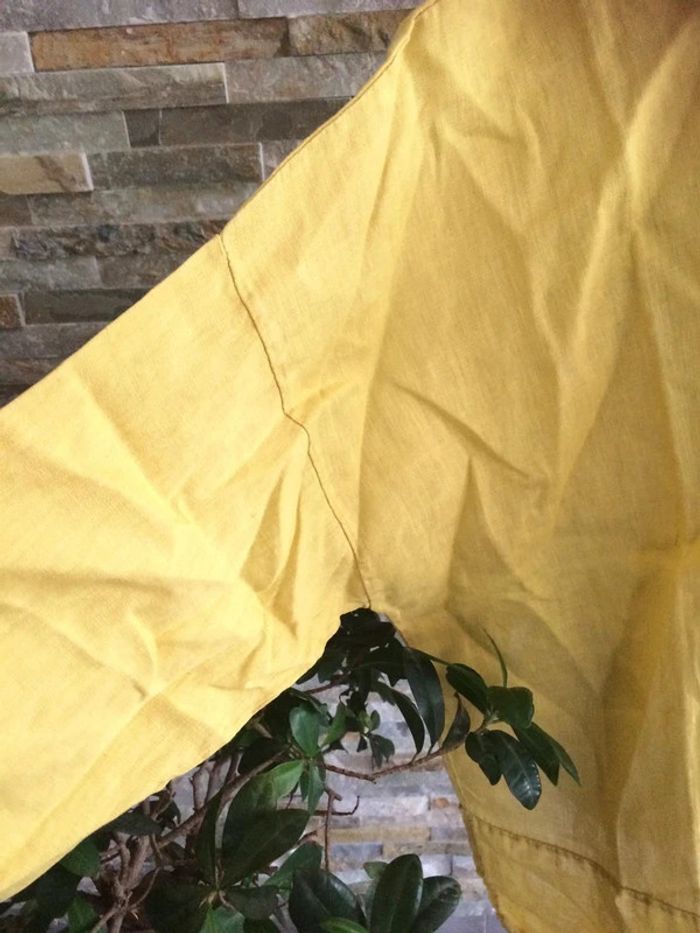 Haut jaune en lin - photo numéro 2