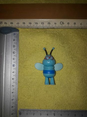 Maya l'abeille figurine