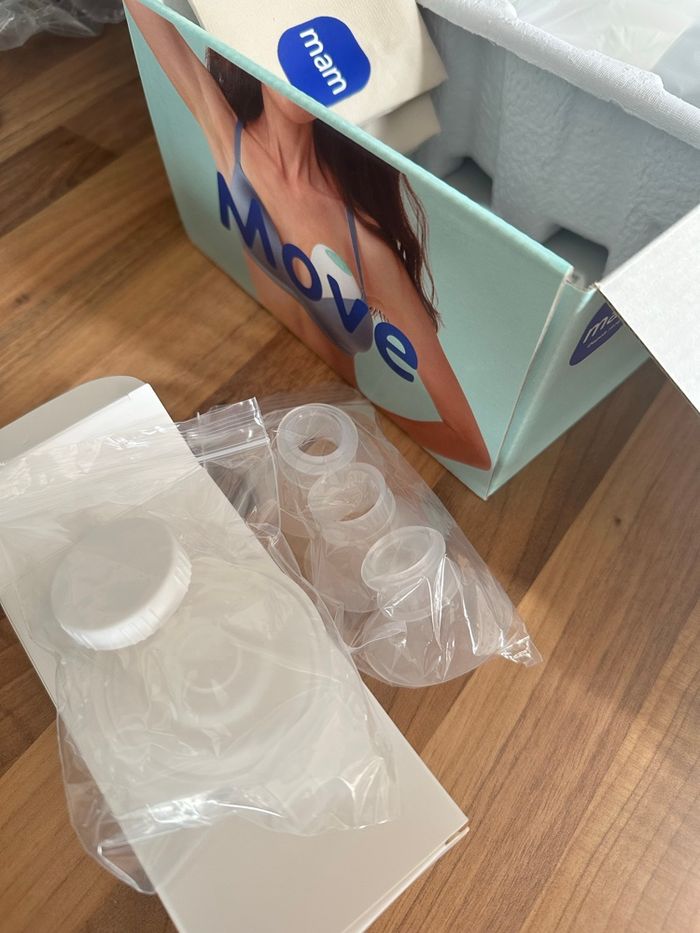 Tire lait MAM MOVE neuf - photo numéro 2