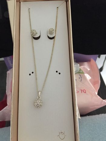 Collier + boucles d´oreilles