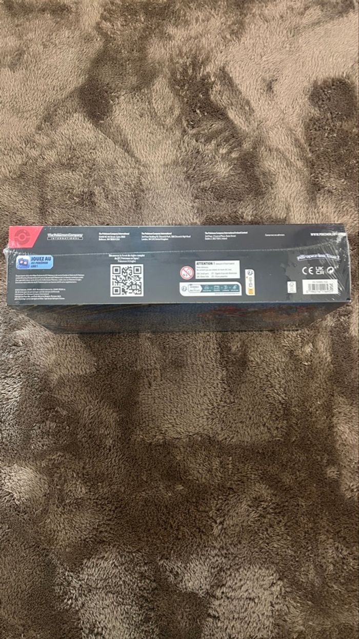 UPC Flammes Fantasmagoriques Mega Dracaufeu parfaitement scellée - photo numéro 4