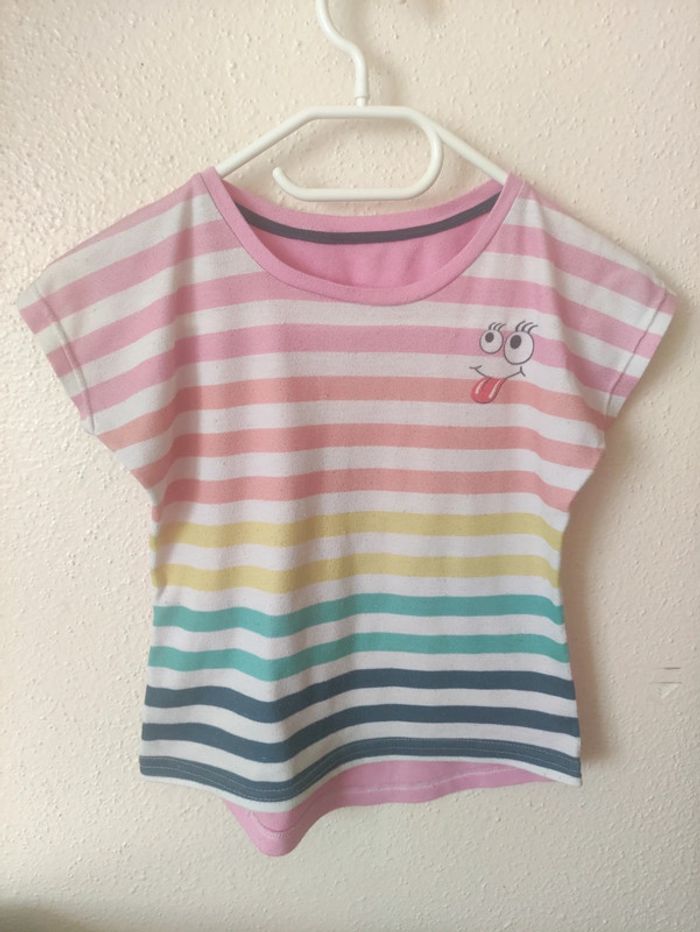 T-shirt taille 12 ans